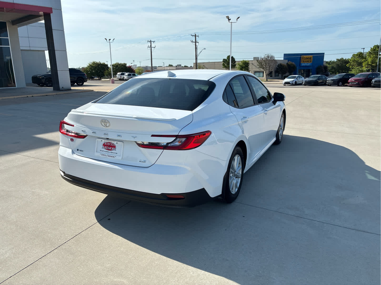 2025 Toyota Camry LE