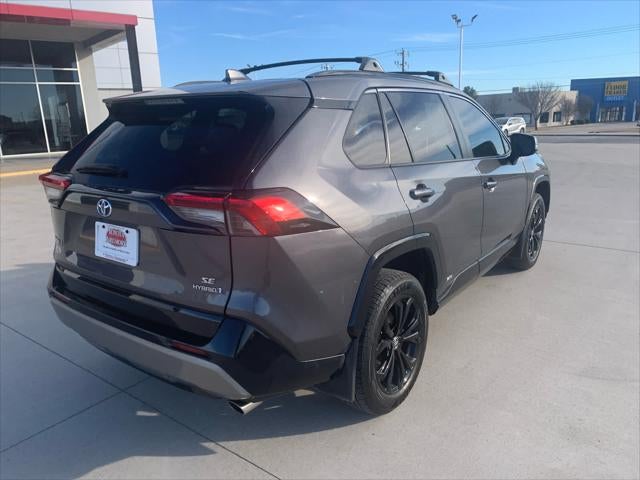 2023 Toyota RAV4 Hybrid SE