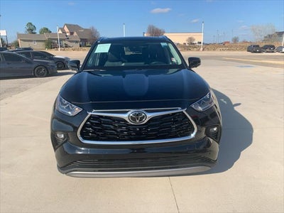 2024 Toyota Highlander Platinum