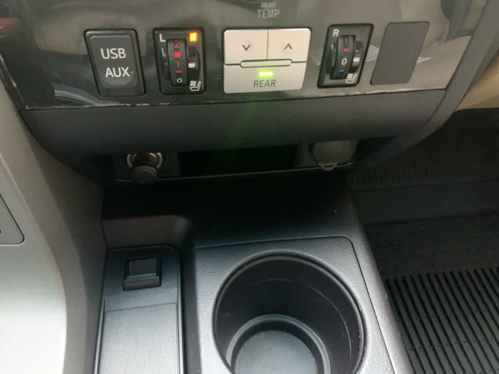 2017 Toyota Sequoia Platinum