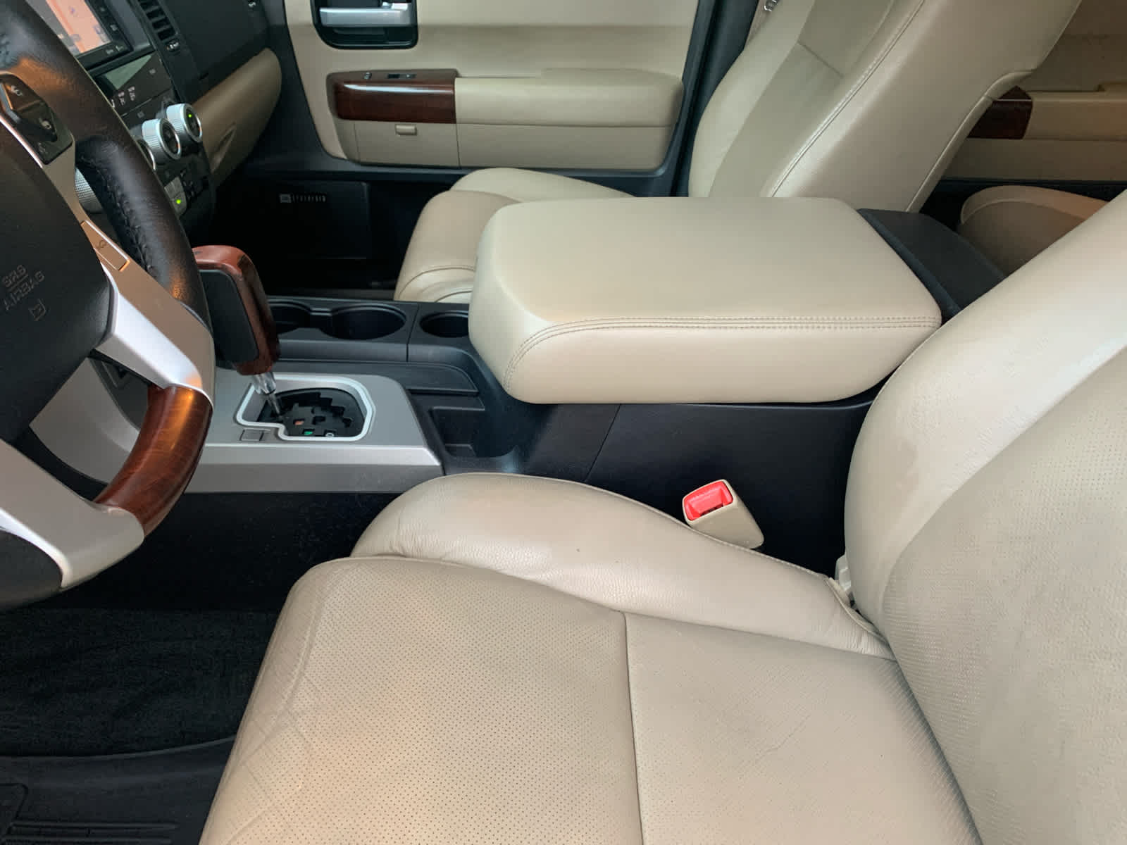 2017 Toyota Sequoia Platinum