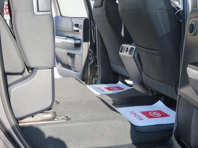 2015 Toyota Tundra SR5