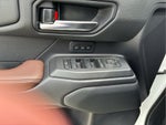 2025 Toyota Land Cruiser 4WD (Natl)