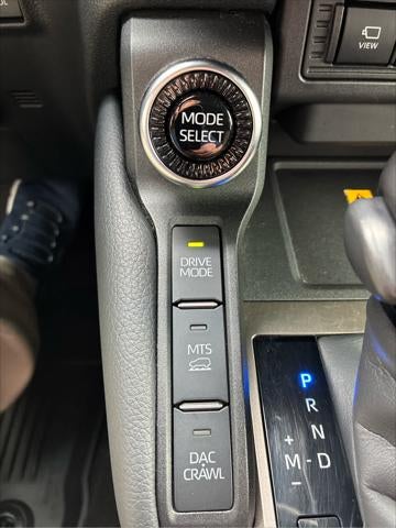 2025 Toyota Land Cruiser 4WD (Natl)