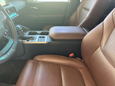 2025 Toyota Land Cruiser 4WD (Natl)