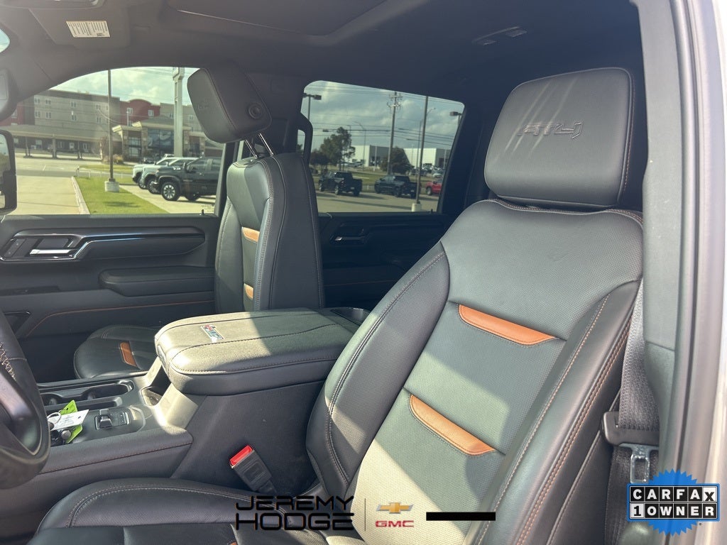 2025 GMC Sierra 2500HD AT4