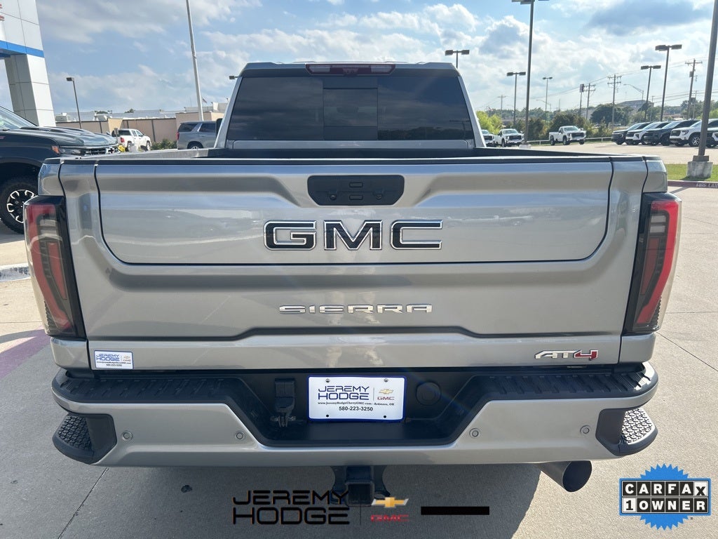 2025 GMC Sierra 2500HD AT4