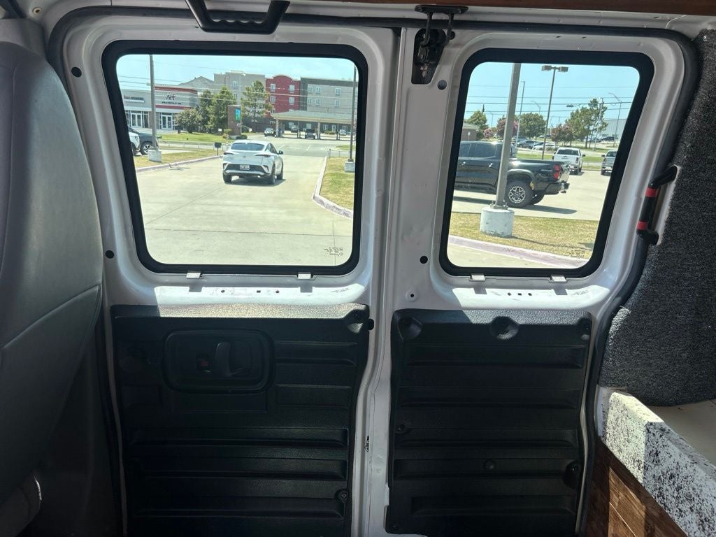 2021 GMC Savana 2500 Work Van