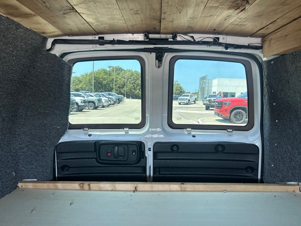 2021 GMC Savana 2500 Work Van