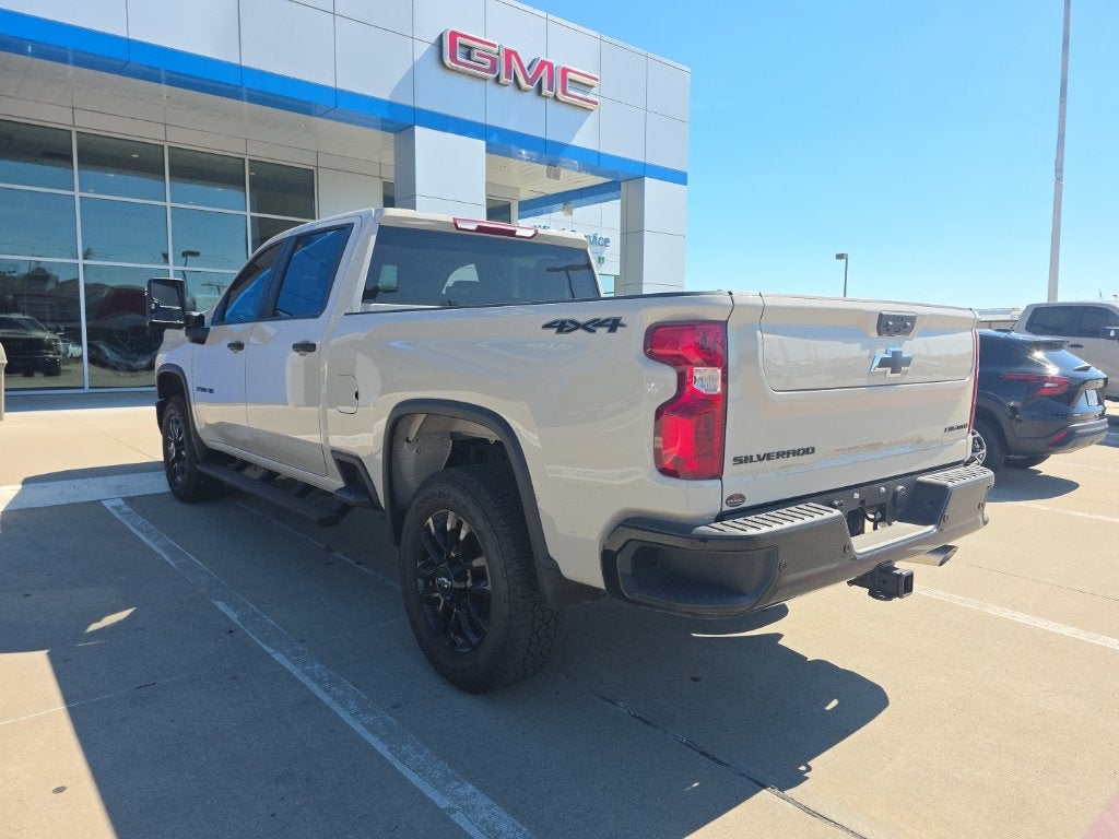 2026 Chevrolet Silverado 2500HD Custom