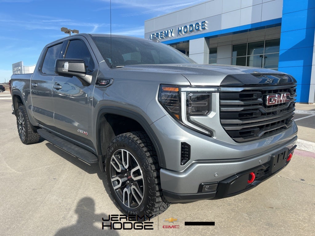 2025 GMC Sierra 1500 AT4