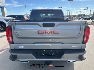 2025 GMC Sierra 1500 AT4