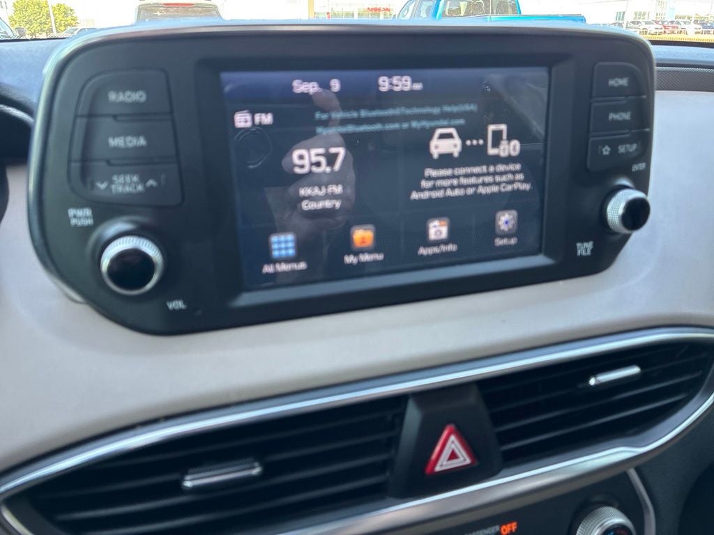 2020 Hyundai Santa Fe SE