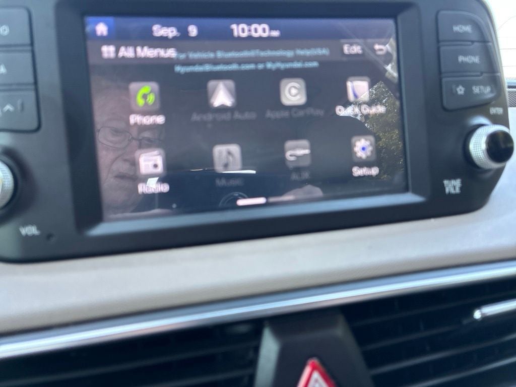 2020 Hyundai Santa Fe SE
