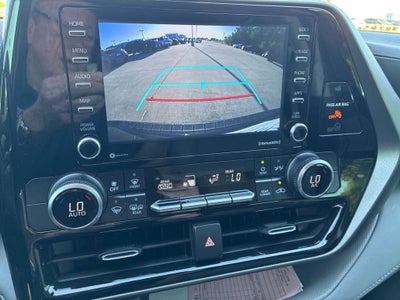 2022 Toyota Highlander L