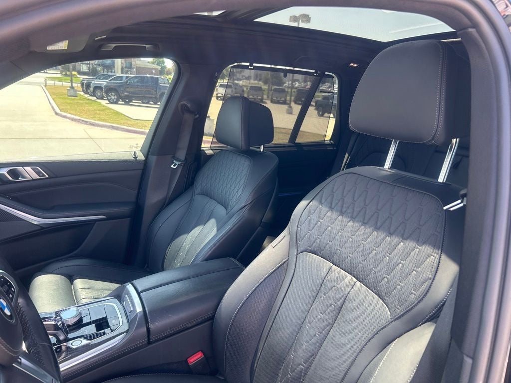 2023 BMW X5 M50i