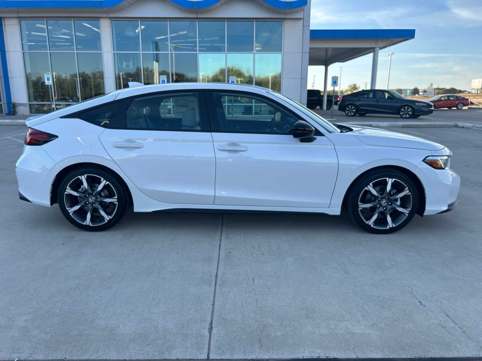 2026 Honda Civic Hatchback Hybrid Sport Touring