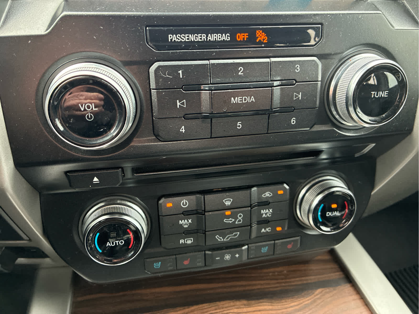 2016 Ford F-150 Lariat