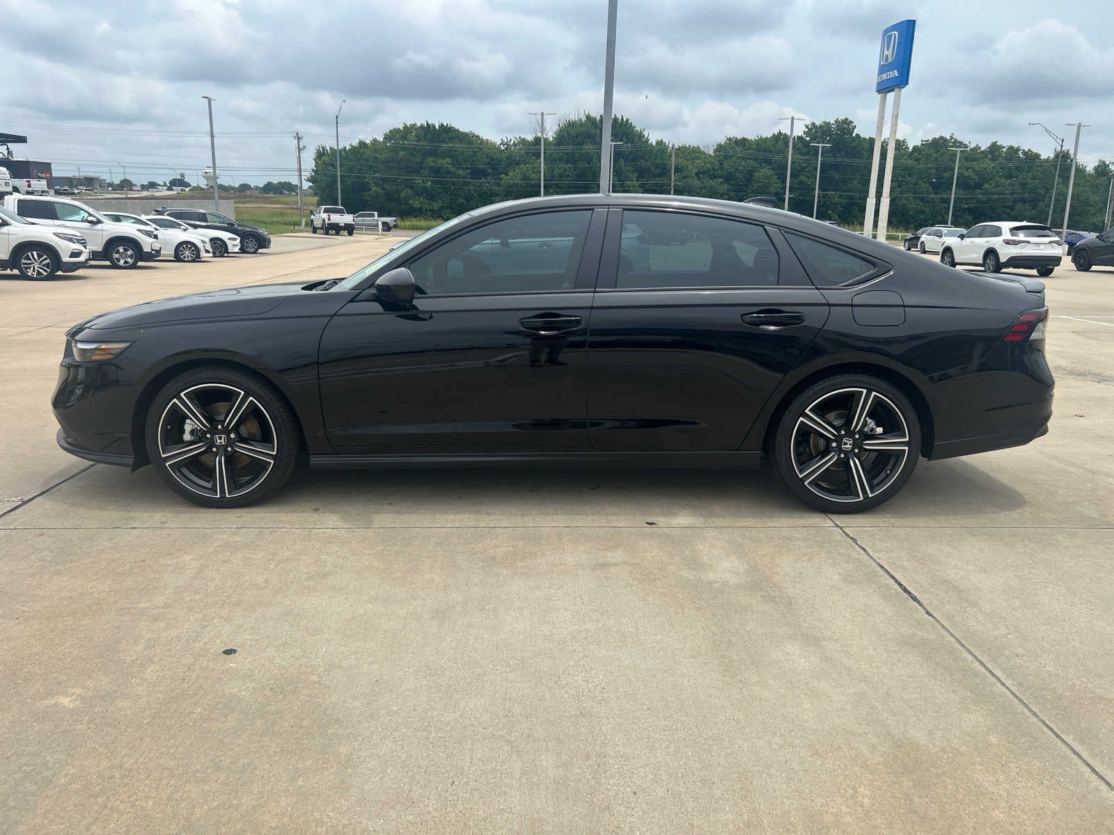 2026 Honda Accord Hybrid Sport