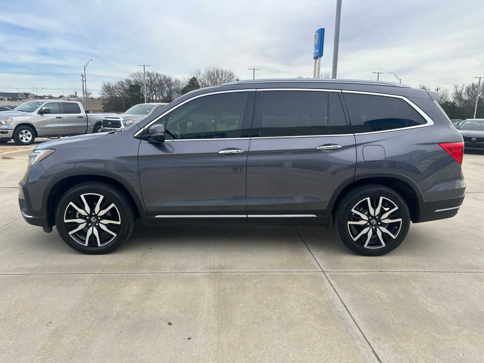 2019 Honda Pilot Touring 7-Passenger