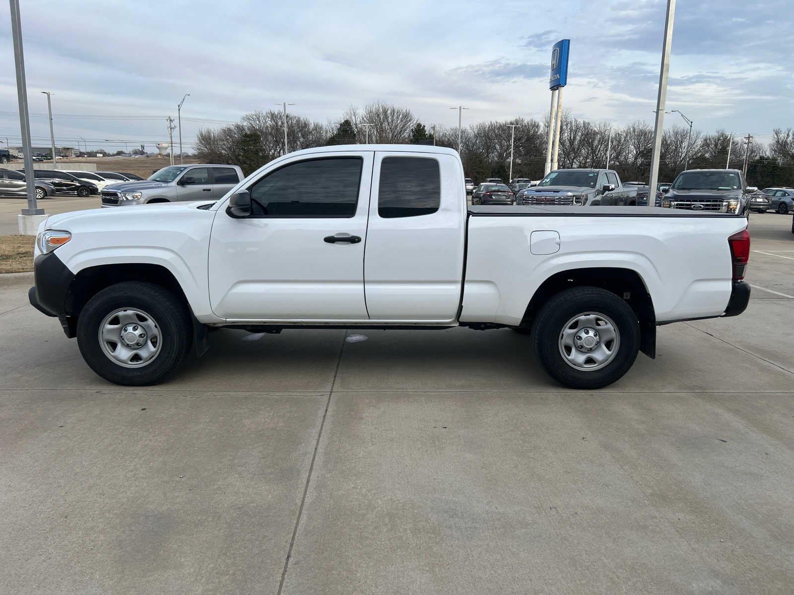 2019 Toyota Tacoma SR