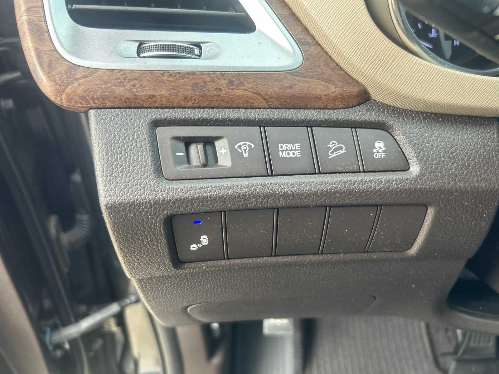 2019 Hyundai Santa Fe XL SE