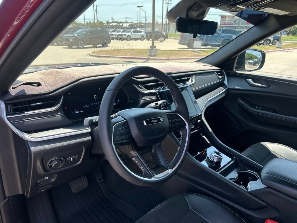 2025 Jeep Grand Cherokee L Altitude
