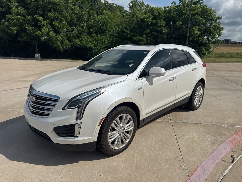 2017 Cadillac XT5 Premium Luxury FWD