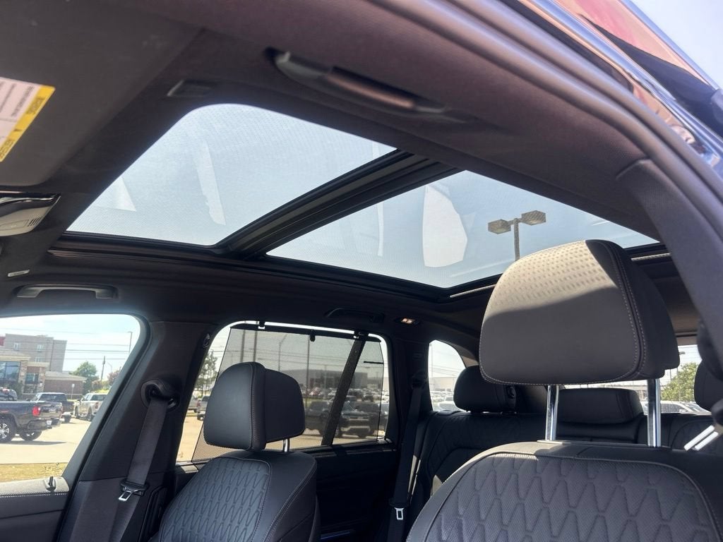 2023 BMW X5 M50i