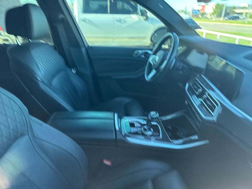 2023 BMW X5 M50i