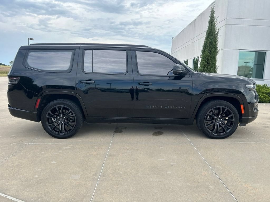 2023 Jeep Grand Wagoneer Series II Obsidian