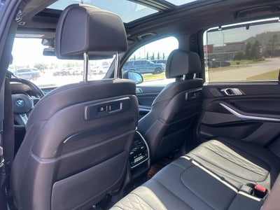 2023 BMW X5 M50i